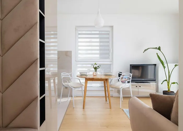 Lejlighed Lema 19 Stylowy W Zielonej Okolicy & Parking By Renters