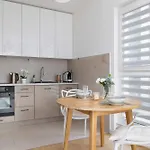 Lema 19 Stylowy W Zielonej Okolicy & Parking By Renters Апартаменты Краков